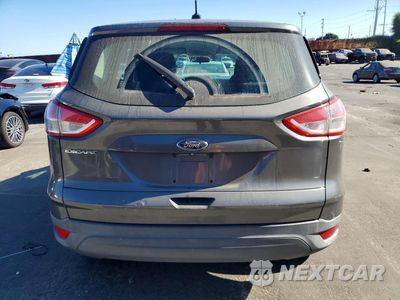 Zdjęcie 6 z 12 samochodu: 2015 FORD ESCAPE S VIN:1FMCU0F72FUB49867 - miniatura