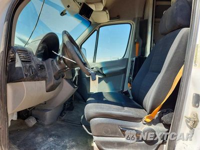 Zdjęcie 7 z 12 samochodu: 2015 MERCEDES-BENZ SPRINTER 2500 DELIVERY VAN VIN:WD3PE8DBXFP136964 - miniatura