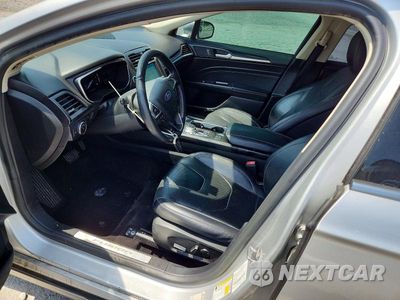 Zdjęcie 7 z 12 samochodu: 2019 FORD FUSION TITANIUM VIN:3FA6P0RU0KR121891 - miniatura