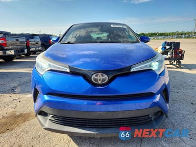 Piąte zdjęcie samochodu w środku: 2018 TOYOTA C-HR XLE VIN:NMTKHMBX6JR020396 - miniatura