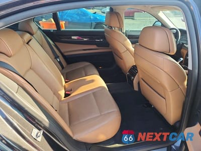 Zdjęcie 10 z 12 samochodu: 2011 BMW 750 LXI VIN:WBAKC8C5XBC434415 - miniatura