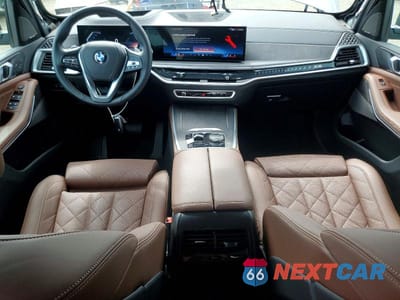 Zdjęcie 8 z 14 samochodu: 2024 BMW X5 XDRIVE40I VIN:5UX23EU04R9T62542 - miniatura
