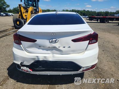 Zdjęcie 6 z 12 samochodu: 2019 HYUNDAI ELANTRA SE VIN:5NPD84LF6KH403200 - miniatura