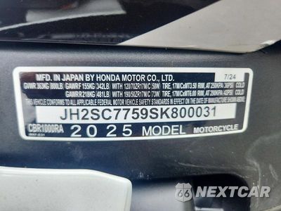 Zdjęcie 8 z 8 samochodu: 2025 HONDA CBR1000 RA VIN:JH2SC7759SK800031 - miniatura