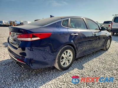 Trzecie zdjęcie samochodu z tyłu: 2018 KIA OPTIMA LX VIN:5XXGT4L3XJG250249 - miniatura