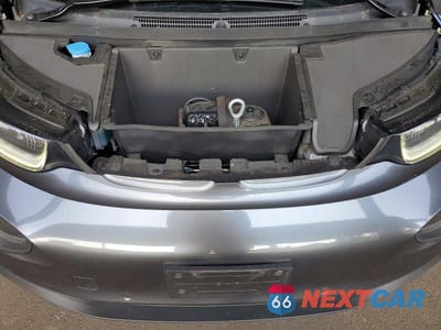 Zdjęcie 11 z 12 samochodu: 2017 BMW I3 BEV VIN:WBY1Z6C30HV949743 - miniatura