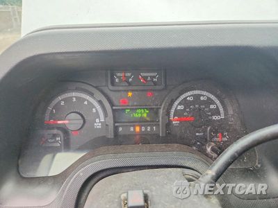 Zdjęcie 9 z 13 samochodu: 2014 FORD E250 DELIVERY VAN VIN:1FTNE2EW0EDA42152 - miniatura