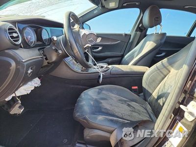 Zdjęcie 7 z 13 samochodu: 2017 MERCEDES-BENZ E 300 VIN:WDDZF4JB8HA010087 - miniatura