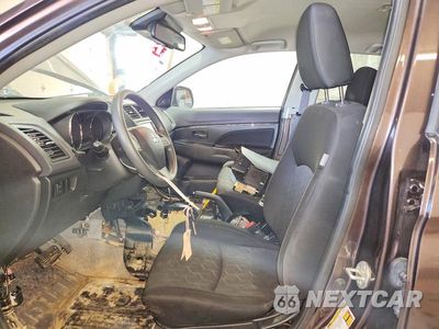 Zdjęcie 7 z 13 samochodu: 2021 MITSUBISHI OUTLANDER SPORT ES VIN:JA4ARUAUXMU006254 - miniatura