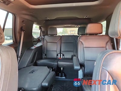 Zdjęcie 10 z 13 samochodu: 2022 CHEVROLET TAHOE K1500 HIGH COUNTRY VIN:1GNSKTKL8NR324867 - miniatura