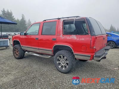 Drugie zdjęcie samochodu z przodu: 1998 CHEVROLET TAHOE K1500 VIN:1GNEK13R7WJ338778 - miniatura