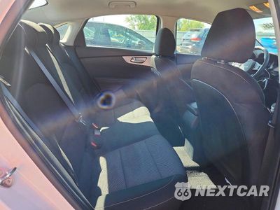 Zdjęcie 10 z 13 samochodu: 2023 KIA FORTE LXS VIN:3KPF24AD1PE649661 - miniatura