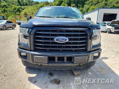 Piąte zdjęcie samochodu w środku: 2017 FORD F150 SUPER CAB VIN:1FTEX1EP3HFC12588 - miniatura