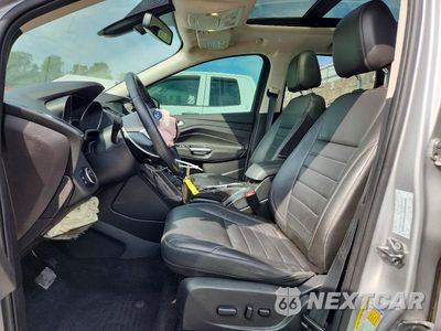 Zdjęcie 7 z 13 samochodu: 2016 FORD ESCAPE TITANIUM VIN:1FMCU9J99GUA63034 - miniatura