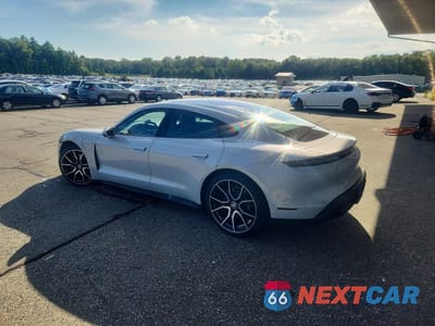 Drugie zdjęcie samochodu z przodu: 2022 PORSCHE TAYCAN VIN:WP0AA2Y1XNSA17235 - miniatura