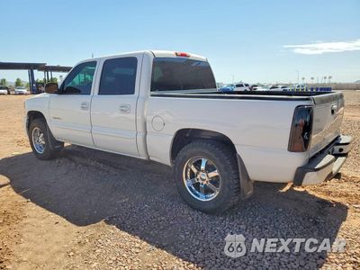 Drugie zdjęcie samochodu z przodu: 2005 GMC SIERRA K1500 DENALI VIN:2GTEK63N651343661 - miniatura