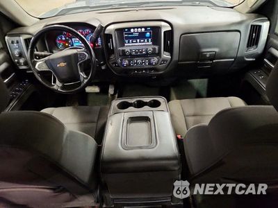 Zdjęcie 8 z 12 samochodu: 2016 CHEVROLET SILVERADO K1500 LT VIN:1GCVKREC8GZ110002 - miniatura