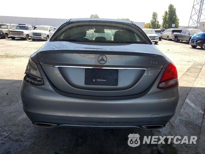 Zdjęcie 6 z 12 samochodu: 2016 MERCEDES-BENZ C 300 4MATIC VIN:55SWF4KB0GU136766 - miniatura