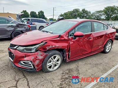2017 CHEVROLET CRUZE LT 1G1BE5SMXH7232026 - główne zdjęcie licytacji z USA - miniatura