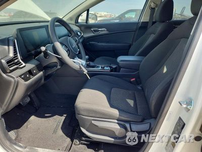 Zdjęcie 7 z 12 samochodu: 2025 KIA SPORTAGE LX VIN:KNDPUCDFXS7355741 - miniatura