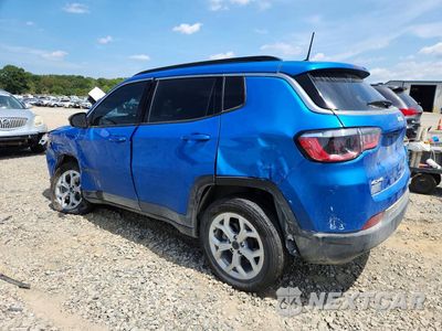 Drugie zdjęcie samochodu z przodu: 2025 JEEP COMPASS LATITUDE VIN:3C4NJDBN1ST609235 - miniatura