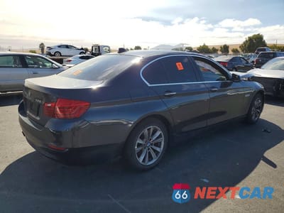 Trzecie zdjęcie samochodu z tyłu: 2016 BMW 528 I VIN:WBA5A5C55GD527670 - miniatura