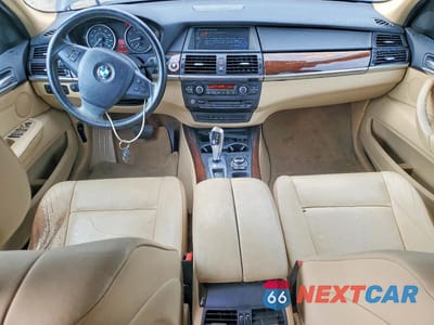 Zdjęcie 8 z 13 samochodu: 2013 BMW X5 XDRIVE35I VIN:5UXZV4C57D0B20473 - miniatura