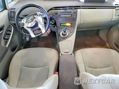 Zdjęcie 8 z 12 samochodu: 2010 TOYOTA PRIUS II VIN:JTDKN3DUXA0188312 - miniatura