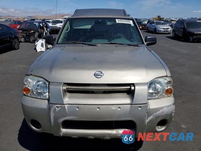 Piąte zdjęcie samochodu w środku: 2003 NISSAN FRONTIER XE-V6 VIN:1N6ED29XX3C472311 - miniatura