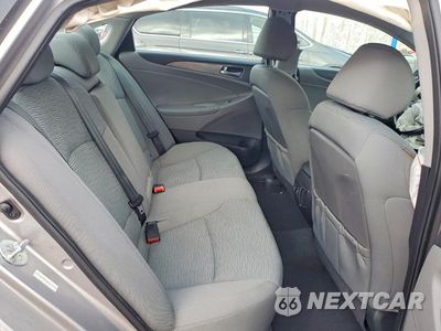 Zdjęcie 10 z 12 samochodu: 2013 HYUNDAI SONATA HYBRID VIN:KMHEC4A43DA085062 - miniatura