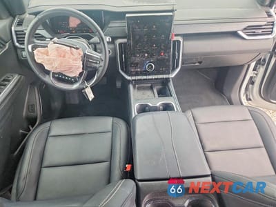 Zdjęcie 8 z 14 samochodu: 2025 GMC ACADIA ELEVATION VIN:1GKENKRS9SJ236221 - miniatura