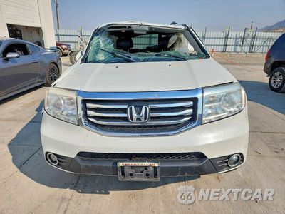 Piąte zdjęcie samochodu w środku: 2015 HONDA PILOT TOURING VIN:5FNYF4H99FB071333 - miniatura