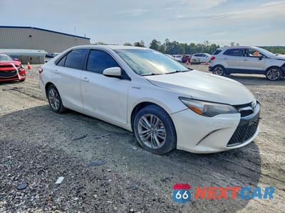 Czwarte zdjęcie samochodu z boku: 2016 TOYOTA CAMRY HYBRID SE VIN:4T1BD1FK0GU180400 - miniatura