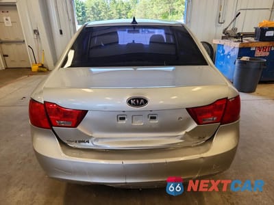 Zdjęcie 6 z 12 samochodu: 2009 KIA OPTIMA LX VIN:KNAGE228095351082 - miniatura