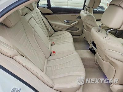 Zdjęcie 10 z 13 samochodu: 2016 MERCEDES-BENZ S 550 4MATIC VIN:WDDUG8FB8GA244767 - miniatura