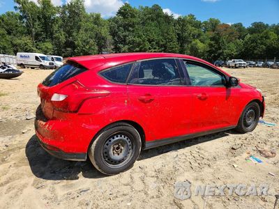 Trzecie zdjęcie samochodu z tyłu: 2012 FORD FOCUS SE VIN:1FAHP3K23CL238691 - miniatura