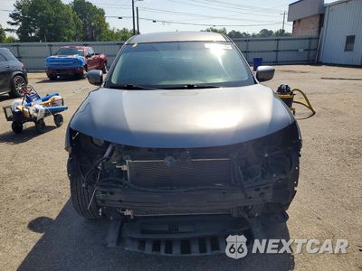 Piąte zdjęcie samochodu w środku: 2016 NISSAN ROGUE S VIN:5N1AT2MT2GC768112 - miniatura