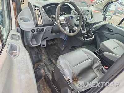 Zdjęcie 8 z 13 samochodu: 2018 FORD TRANSIT T-150 DELIVERY VAN VIN:1FTYE2CM9JKA07663 - miniatura