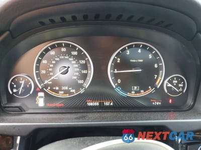 Zdjęcie 9 z 13 samochodu: 2014 BMW X5 SDRIVE35I VIN:5UXKR2C57E0H33415 - miniatura