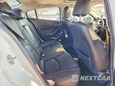 Zdjęcie 10 z 13 samochodu: 2018 MAZDA 3 GRAND TOURING VIN:3MZBN1W33JM162959 - miniatura