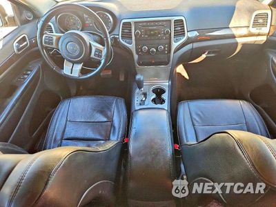 Zdjęcie 8 z 13 samochodu: 2012 JEEP GRAND CHEROKEE LAREDO VIN:1C4RJFAG5CC270069 - miniatura
