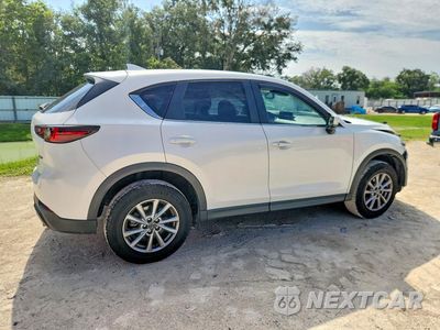 Trzecie zdjęcie samochodu z tyłu: 2023 MAZDA CX-5 PREFERRED VIN:JM3KFBCM7P0193444 - miniatura