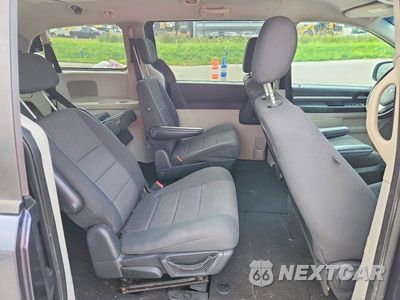 Zdjęcie 11 z 13 samochodu: 2008 DODGE GRAND CARAVAN SXT VIN:2D8HN54P78R831278 - miniatura