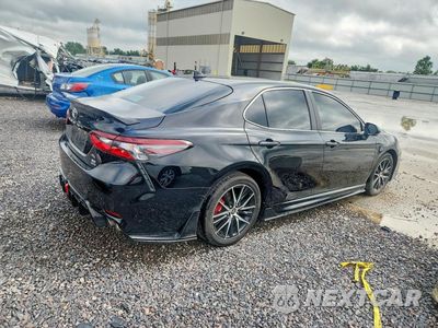 Trzecie zdjęcie samochodu z tyłu: 2024 TOYOTA CAMRY SE VIN:4T1T11BK0RU121417 - miniatura