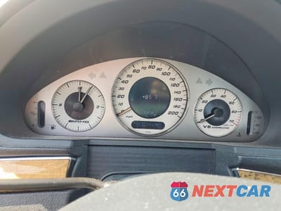 Zdjęcie 9 z 12 samochodu: 2006 MERCEDES-BENZ E 55 AMG VIN:WDBUF76J26A953769 - miniatura