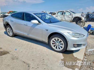 Czwarte zdjęcie samochodu z boku: 2012 TESLA MODEL S VIN:5YJSA1CNXCFP03081 - miniatura