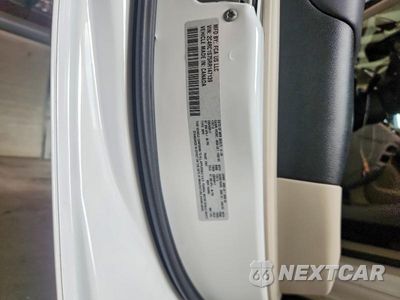 Zdjęcie 14 z 14 samochodu: 2024 CHRYSLER PACIFICA HYBRID SELECT VIN:2C4RC1S75RR147139 - miniatura