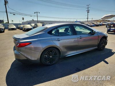 Trzecie zdjęcie samochodu z tyłu: 2025 TOYOTA CAMRY SE VIN:4T1DAACKXSU590460 - miniatura