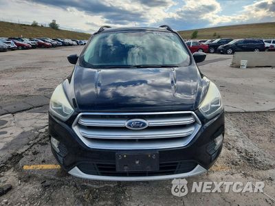Piąte zdjęcie samochodu w środku: 2017 FORD ESCAPE SE VIN:1FMCU9G99HUD80661 - miniatura