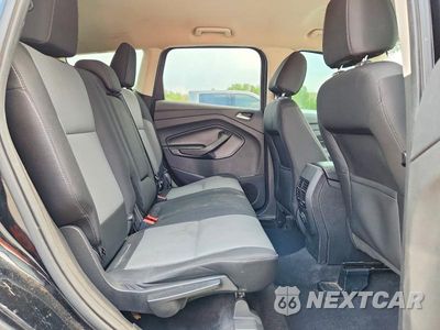 Zdjęcie 11 z 13 samochodu: 2017 FORD ESCAPE SE VIN:1FMCU9GD2HUC25888 - miniatura